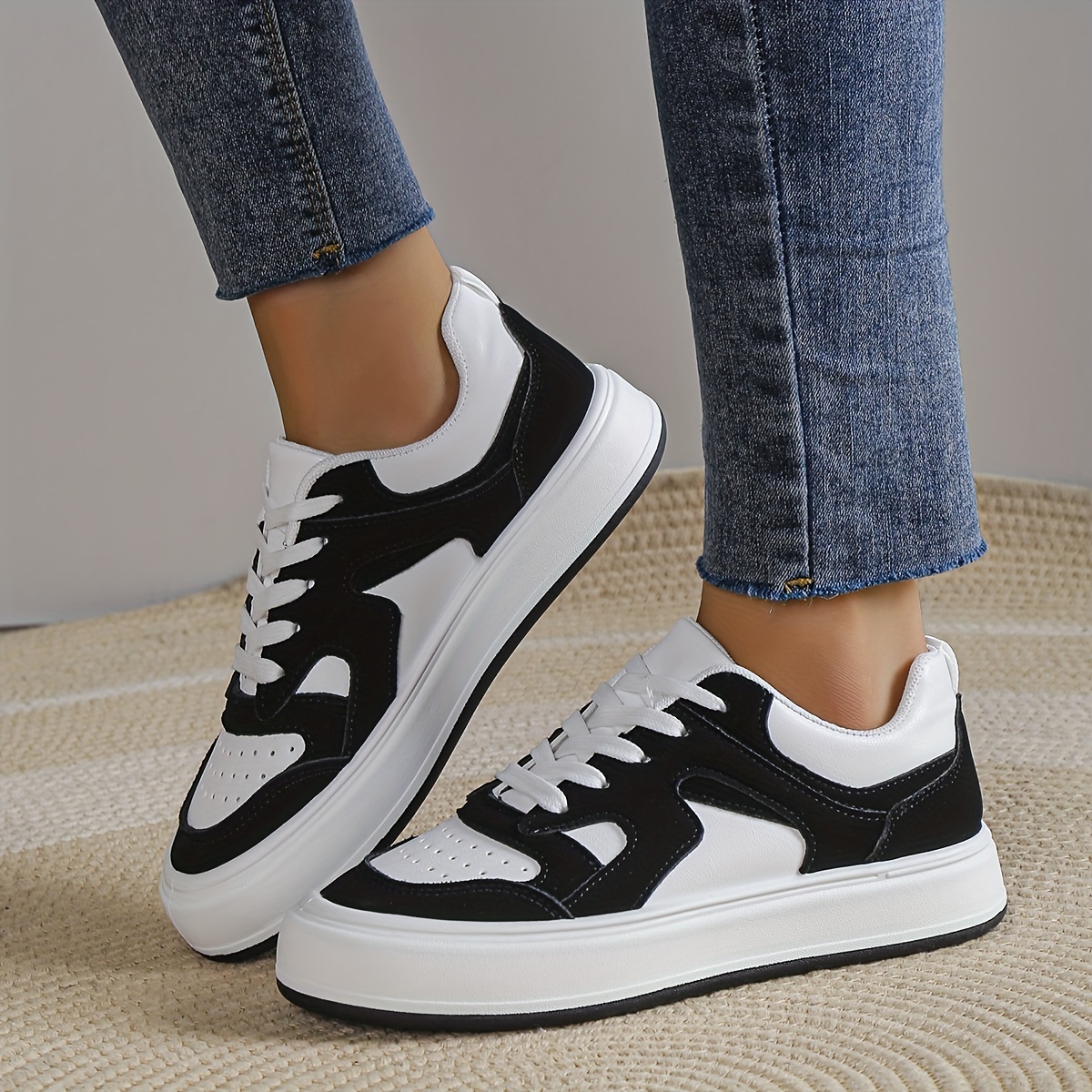 womens colorblock skate shoes versatile low top lace up sports shoes casual flat sneakers details 9